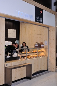 Le Fournil pour l'offre à emporter : pains, viennoiseries, sandwichs...
