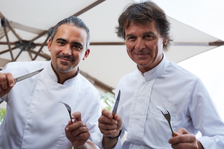 William Girard, chef exécutif du Barthélemy et Guy Martin, Le Grand Vefour à Paris. William Girard, chef exécutif du Barthélemy et Guy Martin, Le Grand Vefour à Paris.