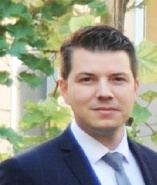 Arnaud Enjalbert, 32 ans, maître d'hôtel au Restaurant Le Prince Noir à Lormont (33).