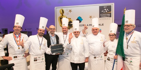 Prix de la meilleure dégustation « Cochon » : Fabio Potenzano et Andrea Mantovanelli de l'équipe d'Italie.
