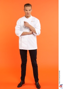 4 - Maximilien Dienst : 'Je suis excessif dans tout, quand je fais la fête je suis à fond, quand je fais l'amour je suis à fond… quand je cuisine, je cuisine à fond'