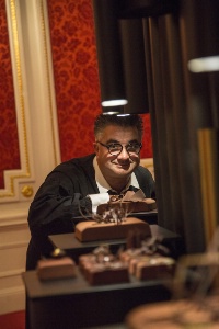 Après Nice, Frédéric Bau fera voyager son exposition à Paris, Londres, Madrid puis Tokyo au Printemps 2018.