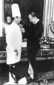 Quand Paul Bocuse créa pour Valéry Giscard d'Estaing l'emblématique soupe aux truffes VGE