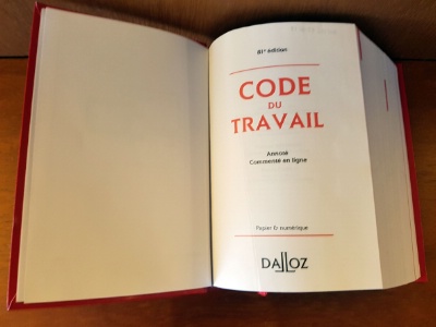 Le code du travail considère le 1er mai comme chômé. Le code du travail considère le 1er mai comme chômé.