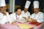 Joël Robuchon, l'homme aux étoiles