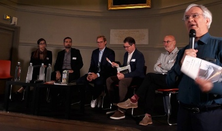 De g. à d. : Edith Martin, Shafik Asal, Thibault Lamarque, Pascal Barbot, Yves Leers et Jean-Luc Fessard. De g. à d. : Edith Martin, Shafik Asal, Thibault Lamarque, Pascal Barbot, Yves Leers et Jean-Luc Fessard.