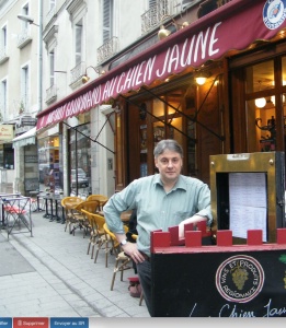 Xavier Aubrun a ouvert une table de 10 couverts à l'étage de son établissement, le Chien jaune. Xavier Aubrun a ouvert une table de 10 couverts à l'étage de son établissement, le Chien jaune.