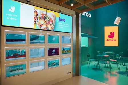 Deliveroo ouvre un restaurant automatisé à Singapour.