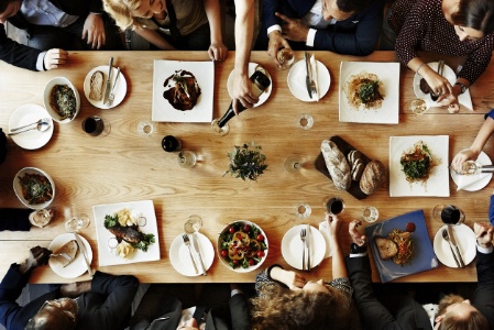 'Les décideurs du marché sont bouleversés par les nouvelles habitudes des jeunes consommateurs', estime François Blouin, directeur de Food Service Vision. 'Les décideurs du marché sont bouleversés par les nouvelles habitudes des jeunes consommateurs', estime François Blouin, directeur de Food Service Vision.