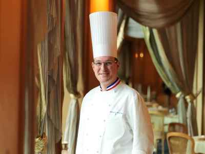 Renaud Augier, Chef à la Tour d'argent de Tokyo. Renaud Augier, Chef à la Tour d'argent de Tokyo.