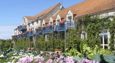L'auberge La Fontaine aux Bretons à Pornic prend des mesures pour sécuriser les procédures. L'auberge La Fontaine aux Bretons à Pornic prend des mesures pour sécuriser les procédures.