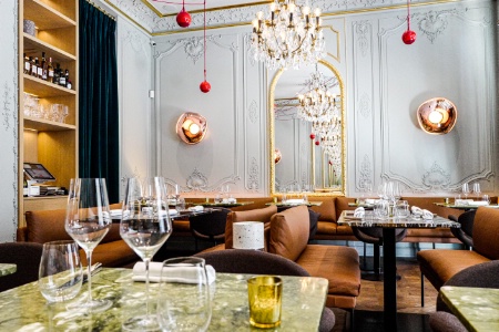 Ambiance bourgeoise et 'comme à la maison' pour cet établissement de 34 places assises.