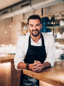 Cyril Lignac ouvre en mars son 4ème restaurant à Paris. Cyril Lignac ouvre en mars son 4ème restaurant à Paris.