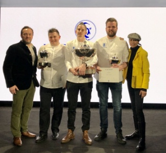 Emmanuel Renaut, Jérôme Jaeglé (2ème), Charles Coulombeau, le lauréat, Jan Smink (3ème) et Dominique Crenn.