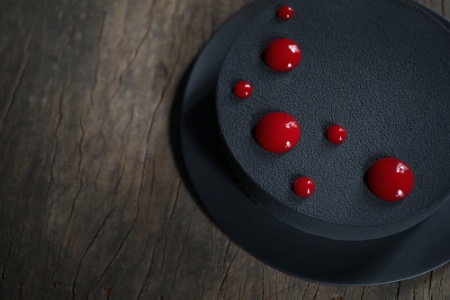 Equinoxe, le gâteau signature. Equinoxe, le gâteau signature.