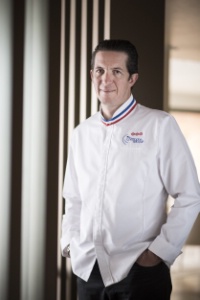 Christophe Bacquié, chef trois étoiles Michelin à l'Hôtel du Castellet (Var) Christophe Bacquié, chef trois étoiles Michelin à l'Hôtel du Castellet (Var)