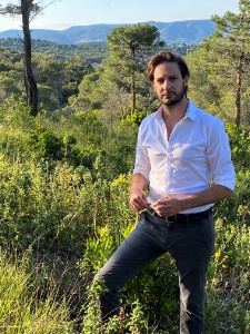 Quentin Giroud : 'J'ai eu la chance de beaucoup goûter avant de me mettre en cuisine. Du coup, j'ai su me mettre à la place du client.'