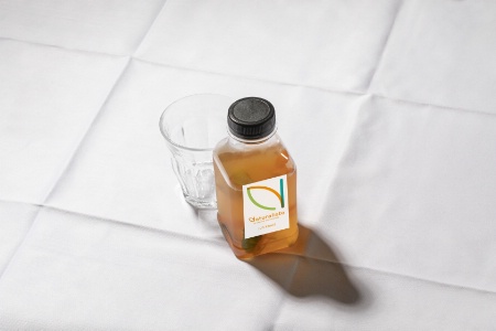 Des jus originaux : sureau, citronnelle, mélisse Des jus originaux : sureau, citronnelle, mélisse