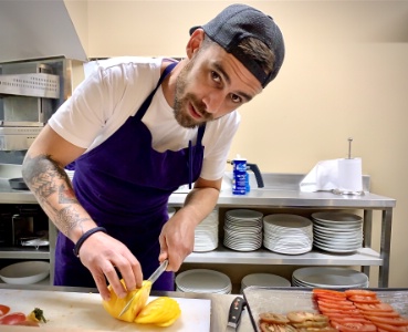 Pour l'instant, Martin Dumas est accompagné de trois collaborateurs en cuisine.