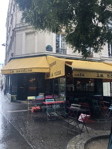 La Sardine, café-restaurant, à Paris, ne peut plus compter sur sa terrasse. La Sardine, café-restaurant, à Paris, ne peut plus compter sur sa terrasse.