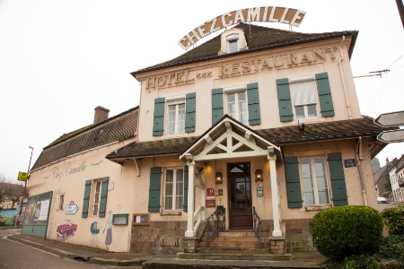 Chez Camille à Arnay est une institution deux fois centenaire et dans le giron de la famille Poinsot depuis 40 ans.