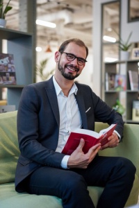 Maître Baptiste Robelin : 'Une action pénale sera plus impactante sur l'opinion publique qu'une amende, avec l'image d'un comportement irresponsable de la part du restaurateur.' Maître Baptiste Robelin : 'Une action pénale sera plus impactante sur l'opinion publique qu'une amende, avec l'image d'un comportement irresponsable de la part du restaurateur.'