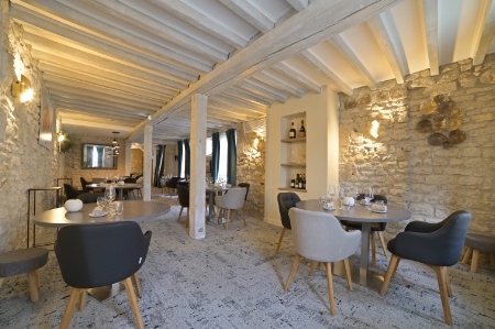 Salle du restaurant L'Ardoise du Marché.