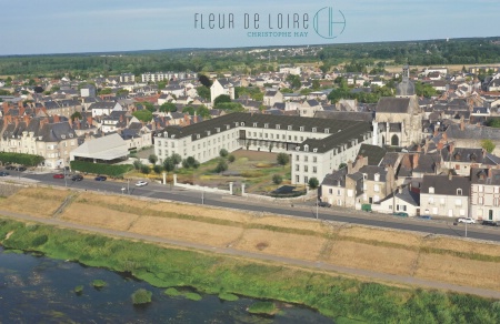 Fleur de Loire rassemblera un nouveau restaurant gastronomique, une brasserie, un kiosque à pâtisserie, un hôtel 5 étoiles ainsi qu'un spa.