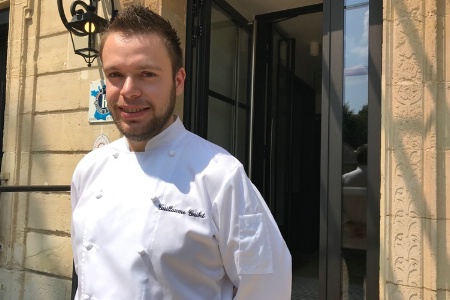'Je suis sans cesse à la recherche de l'amélioration d'une recette, d'une texture, d'un goût, d'un dressage…', confie le chef Guillaume Guibet.