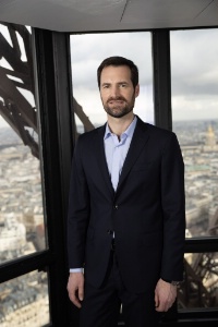 Gwendal Poullennec : 'Les restaurateurs ont toujours été, que ce soit par les produits, les recettes, les gestes techniques qu'ils reproduisent et transmettent, des passeurs de terroirs et de cultures.'
