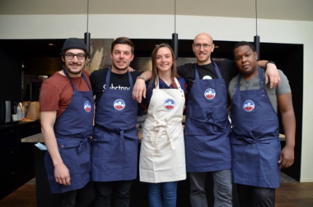 Angelo Ferrigno, Matthias Marc, Vivien Sonzogni, Louis-Philippe Vigilant entourent Elise Grandidier qui organisait le 8 mai. Angelo Ferrigno, Matthias Marc, Vivien Sonzogni, Louis-Philippe Vigilant entourent Elise Grandidier qui organisait le 8 mai.