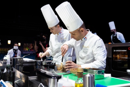 Le Français Davy Tissot, lors du Bocuse d'or Europe 2020. Le Français Davy Tissot, lors du Bocuse d'or Europe 2020.