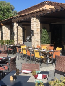 Le Faventia et le Gaudina, une seule et même table pour la saison, une carte qui combine brasserie et gastronomie.