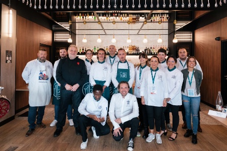 Les membres du jury et les candidats. Les membres du jury et les candidats.