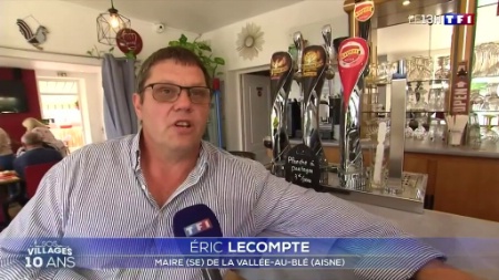Éric Lecompte maire de la Vallée-au-Blé au micro du JT de 13 heures.