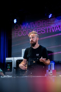 Florent Ladeyn, L'Auberge du Vert Mont à Boeschepe.