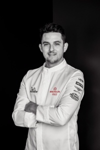 Le chef Matthieu Pasgrimaud.
