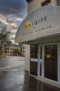 Tomofumi Uchimura a renommé son restaurant Origine.