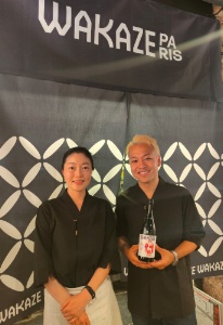 La cheffe Yuko Yoshida et l'un des deux cofondateurs de Wakaze, Takuma Inagawa.