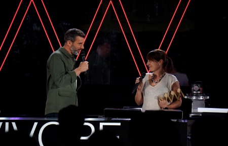 Romain Raimbault, directeur Sirha Omnivore et Irène Molina, Le Moulin de Léré à Vailly, prix de l'accueil.