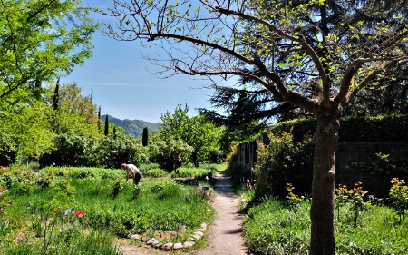 Le Jardin Biologique de 6 000 m2 développé par Jany Gleize.