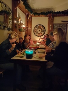 Le Brézain (38 couverts) coupera le courant une fois par semaine pour ses dîners sans électricité. Le Brézain (38 couverts) coupera le courant une fois par semaine pour ses dîners sans électricité.