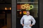 Eric Trochon interprète l'izakaya à la parisienne chez Otto