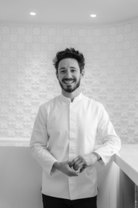 Cédric Grolet à la présidence d'honneur de la Coupe du monde de la pâtisserie. Cédric Grolet à la présidence d'honneur de la Coupe du monde de la pâtisserie.