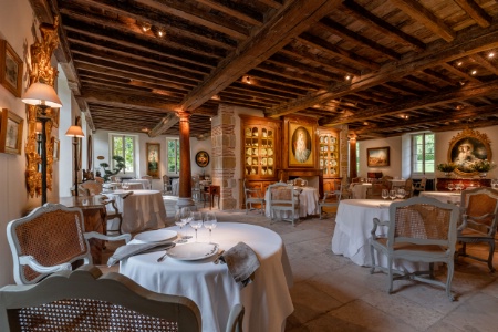 Le restaurant gastronomique a été transféré dans une partie qui lui est entièrement dédiée.