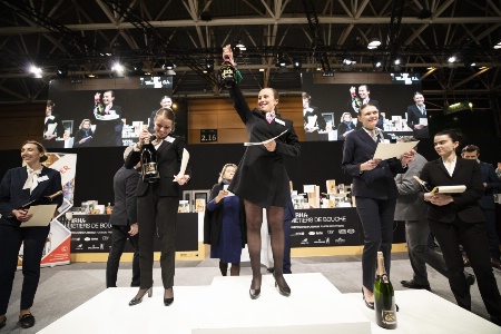 Le podium du Trophée du maître d'hôtel. Le podium du Trophée du maître d'hôtel.