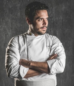 Le chef vénézuélien Fermín Azkue.