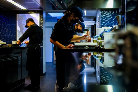 Les salariés restent en moyenne deux ans et demi ou trois ans à La Mare aux Oiseaux.