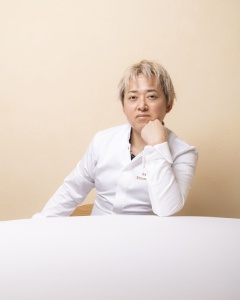 Terumitsu Saito.