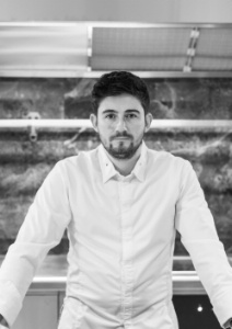 Mickaël Clautour prône 'une cuisine qui va à l'essentiel, sans superflu'.
